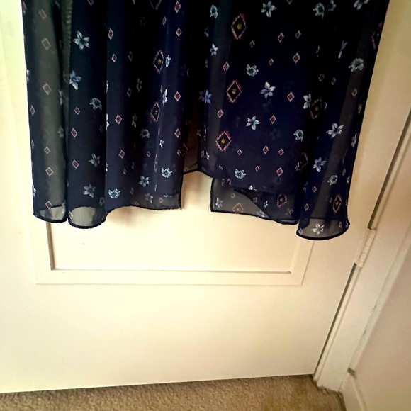 No Boundaries spaghetti strap romper w/long sleek material to the floor- XXL - Picture 12 of 12